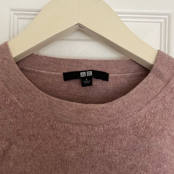 UNIQLO Cropped Crew Neck 🥰 - Picture 4 of 4